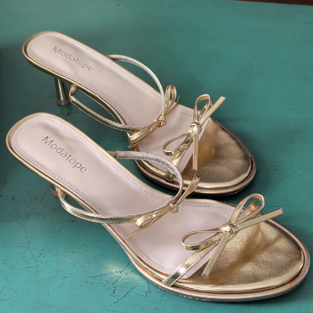 Modatope Eluna Gold Bow Kitten Heel Sandals 10